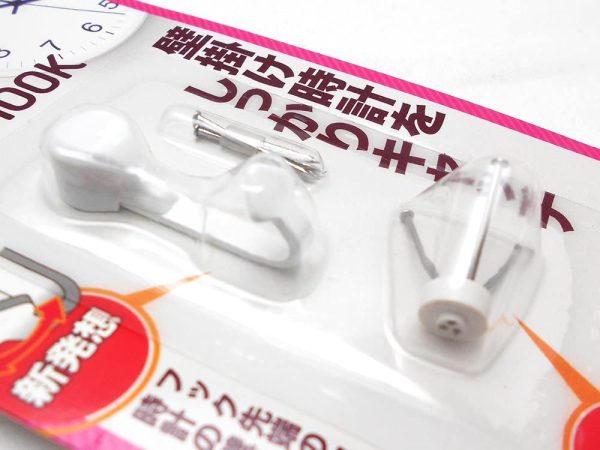 日軽産業 フック クロックフック MT-50W 奥行1.3×高さ3.4×幅0.8cm キャップ1個、取付ピース1個、予備クギ3本 & マジッククロス8 Jフック シングル ホワイト MJ-017W【セット買い】 - 画像 (4)